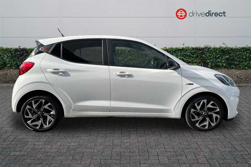 Used Hyundai i10 2023 for sale - 77773897: Photo 2