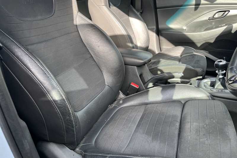 Used Hyundai i30 2018 for sale - 77481856: Photo 23