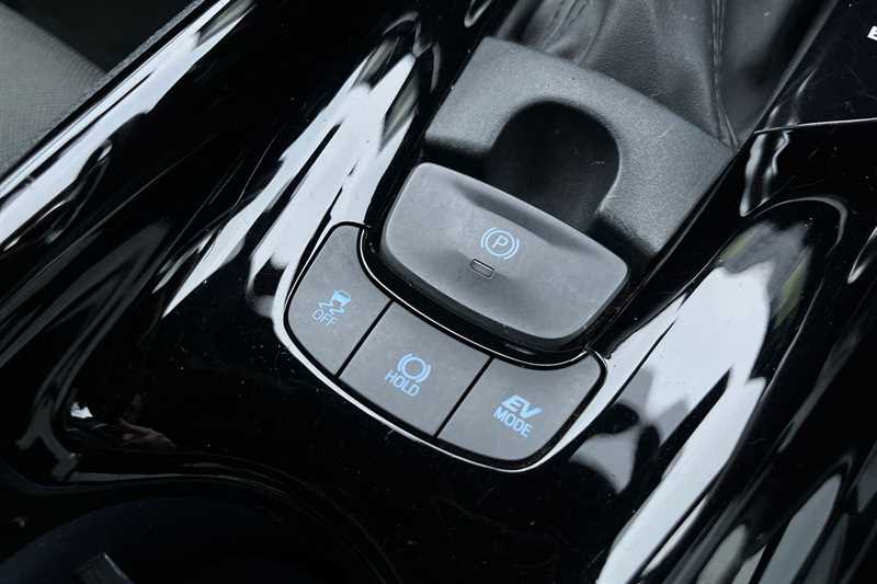 Used Toyota C-HR 2020 for sale - 77082789: Photo 44