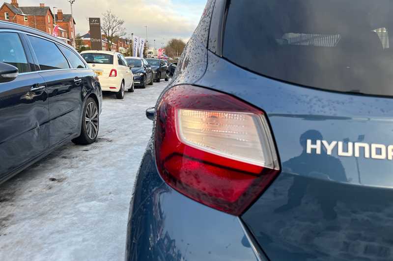 Used Hyundai i10 2024 for sale - 77309458: Photo 31