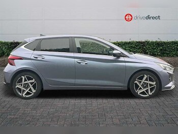 Used Hyundai i20 2024 for sale - 76529632: Photo