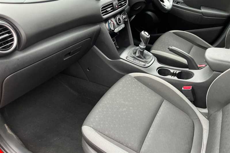 Used Hyundai KONA 2018 for sale - 76956430: Photo 40