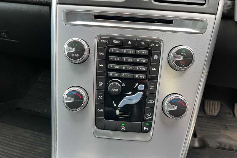 Used Volvo XC60 2016 for sale - 77648344: Photo 15