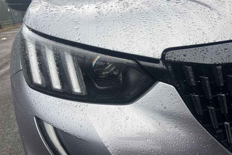 Used Peugeot 2008 for sale - 77864008: Photo 28