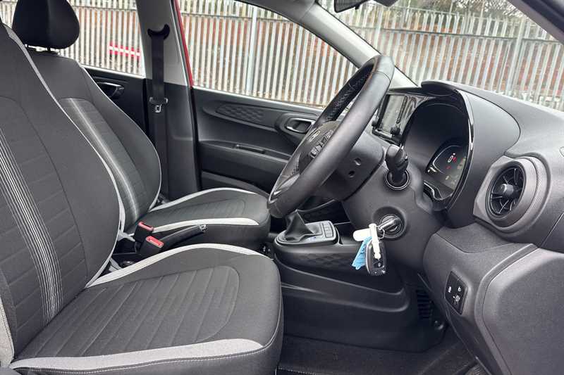 Used Hyundai i10 2024 for sale - 77829269: Photo 23