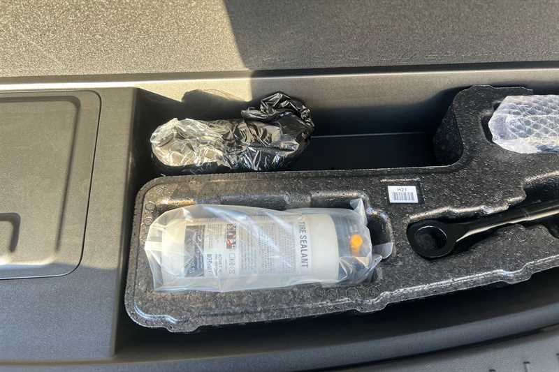 Used Hyundai Santa Fe 2025 for sale - 77787771: Photo 37