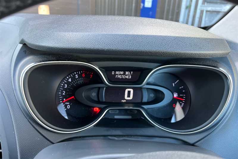 Used Renault Captur 2020 for sale - 76489350: Photo 20