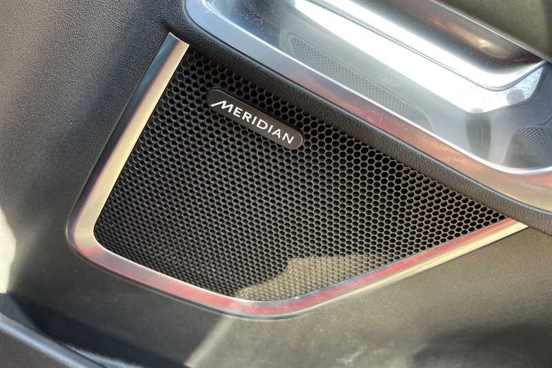 Used Jaguar E-Pace 2017 for sale - 77416213: Photo 27