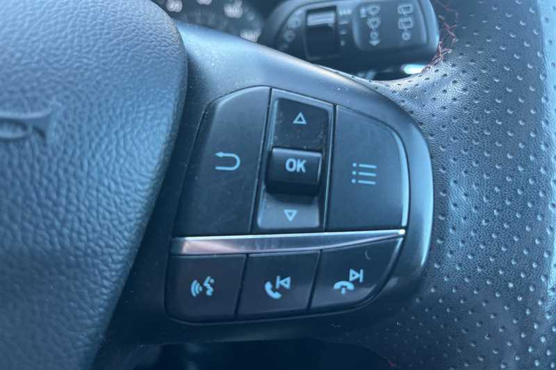 Used Ford Focus 2022 for sale - 78207769: Photo 22