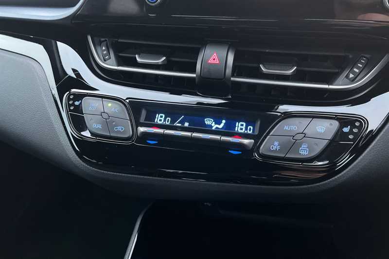 Used Toyota C-HR 2020 for sale - 77317213: Photo 15