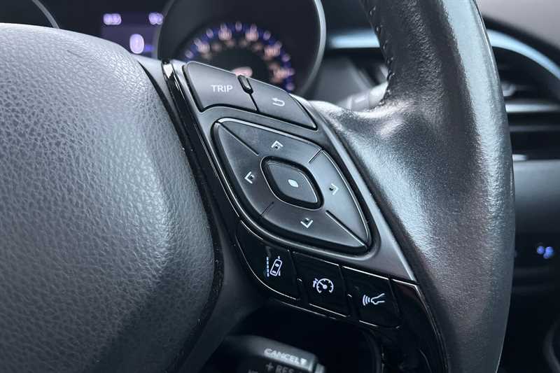 Used Toyota C-HR 2020 for sale - 77317213: Photo 22