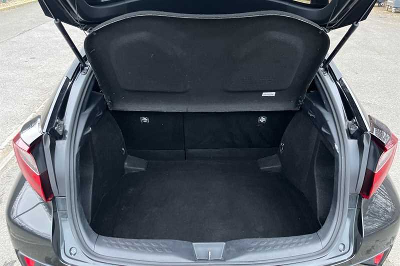 Used Toyota C-HR 2020 for sale - 77317213: Photo 25