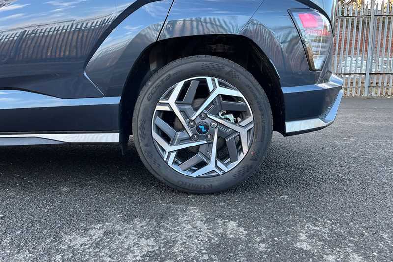 Used Hyundai KONA 2025 for sale - 77473961: Photo 11