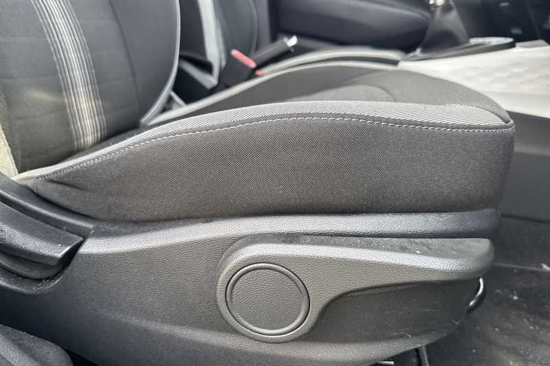 Used Hyundai i10 2023 for sale - 77316895: Photo 26