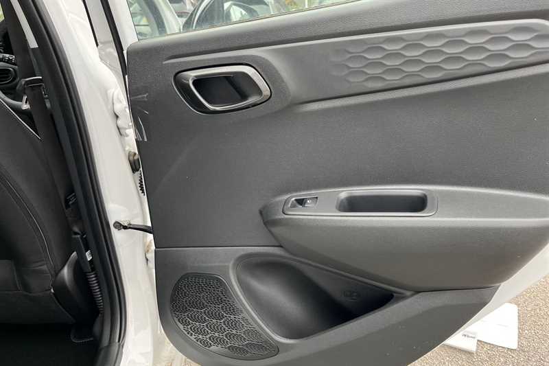 Used Hyundai i10 2025 for sale - 76229611: Photo 40