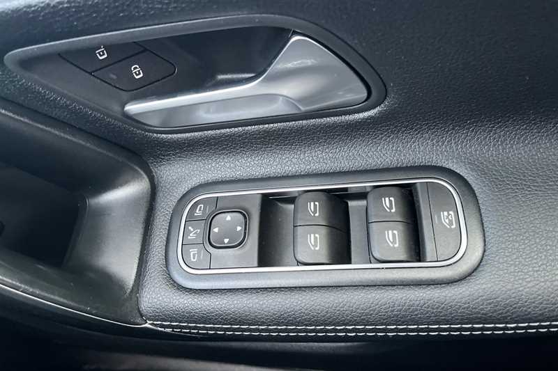 Used Mercedes-Benz CLA 2020 for sale - 76648284: Photo 16