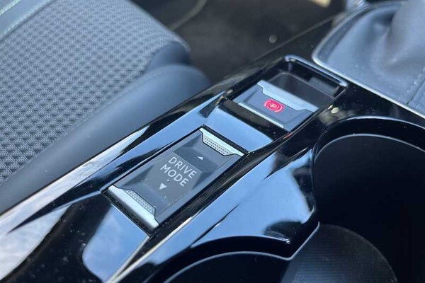 Used Peugeot 208 2023 for sale - 76088261: Photo 39