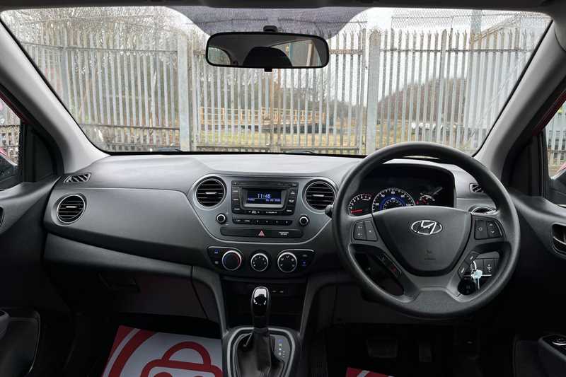 Used Hyundai i10 2017 for sale - 77899879: Photo 13