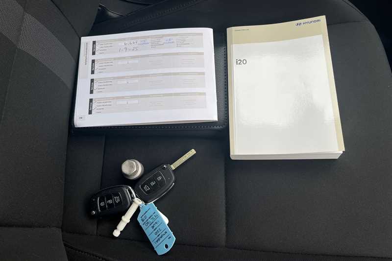 Used Hyundai i20 2024 for sale - 76463318: Photo 36