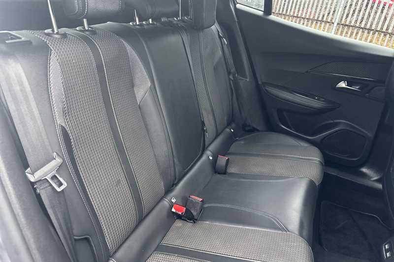Used Peugeot 2008 2023 for sale - 77727686: Photo 24