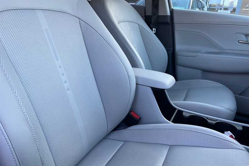 Used Hyundai KONA 2023 for sale - 76930379: Photo 23