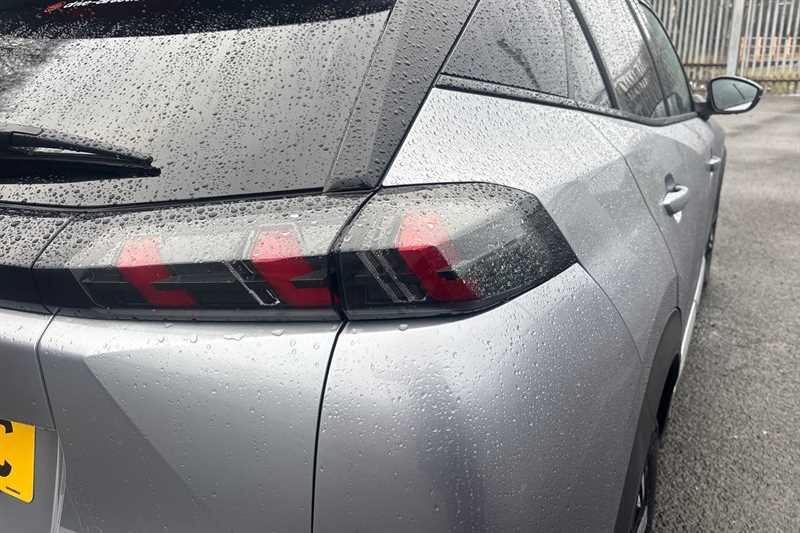 Used Peugeot 2008 2023 for sale - 77788184: Photo 32