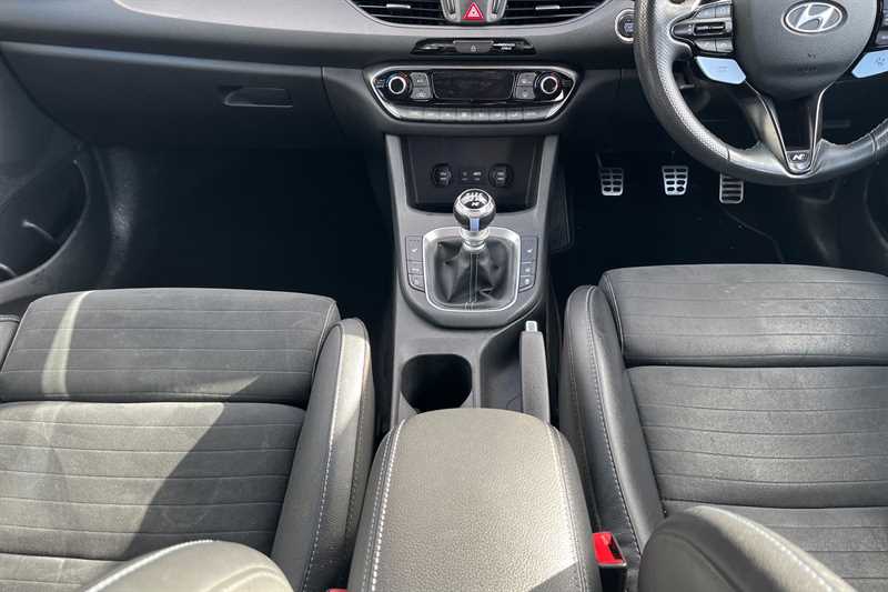 Used Hyundai i30 2018 for sale - 77318071: Photo 14