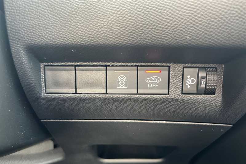 Used Peugeot 208 2024 for sale - 78216790: Photo 38