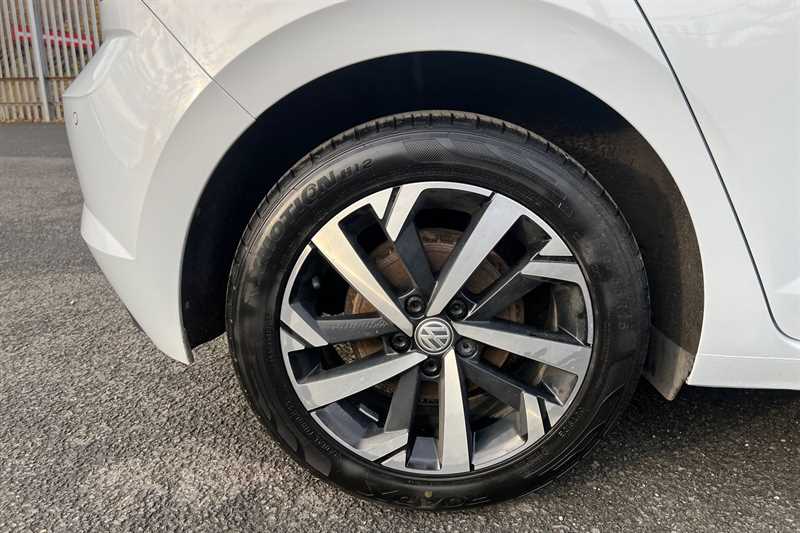 Used Volkswagen Polo 2019 for sale - 77894982: Photo 12