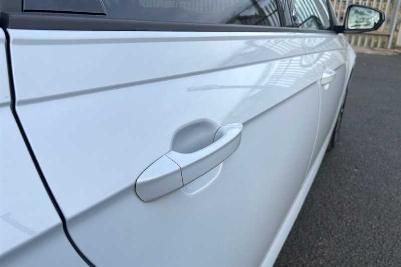 Used Volkswagen Polo 2019 for sale - 77894982: Photo 33