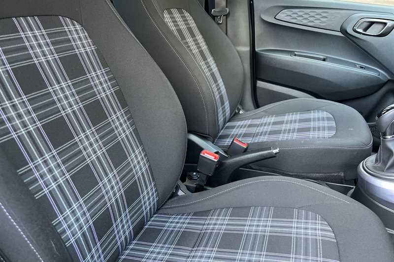 Used Hyundai i10 2024 for sale - 76503903: Photo 23