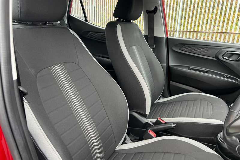 Used Hyundai i10 2022 for sale - 77362967: Photo 23