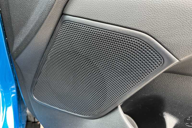 Used Kia Stonic 2023 for sale - 77638323: Photo 27