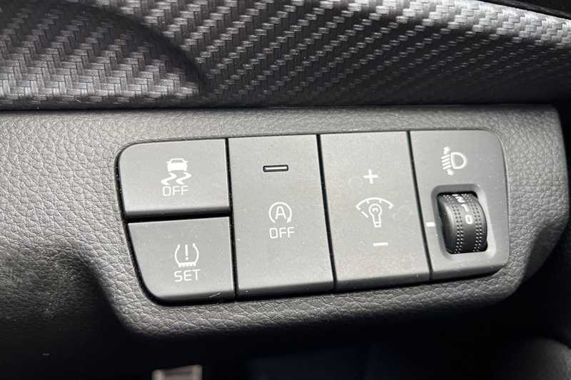 Used Kia Stonic 2023 for sale - 77638323: Photo 38