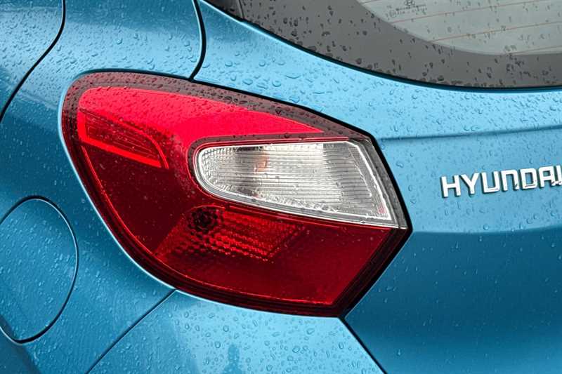 Used Hyundai i10 2022 for sale - 77562071: Photo 31