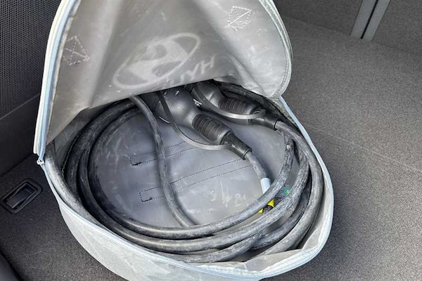 Used Hyundai IONIQ 2022 for sale - 76100748: Photo 38