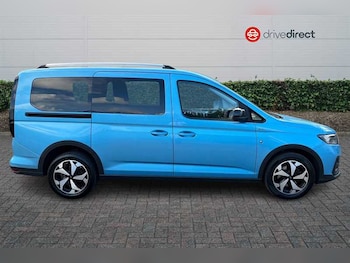 Used Ford Tourneo Connect 2023 for sale - 78626592: Photo