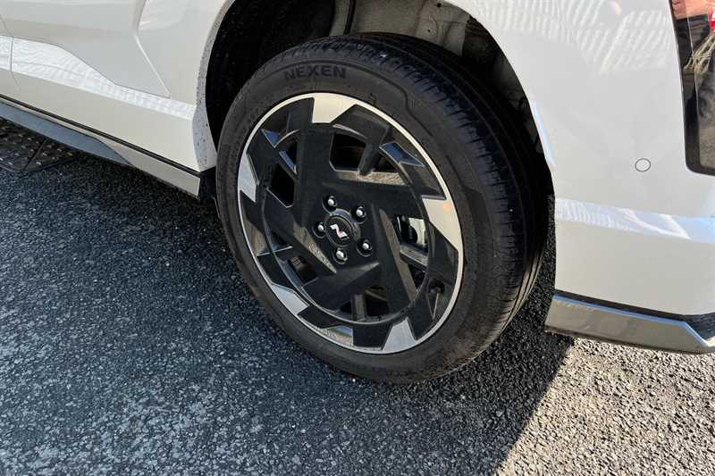 Used Hyundai KONA 2025 for sale - 77843883: Photo 12