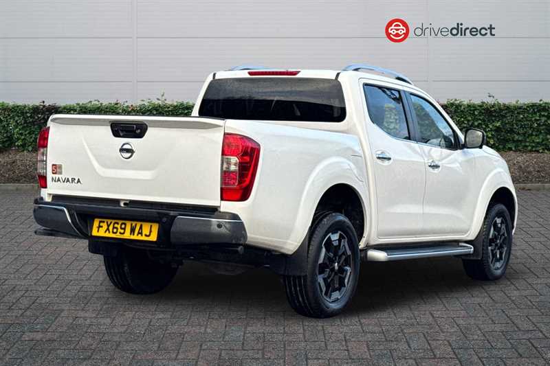 Used Nissan Navara 2020 for sale - 77322344: Photo 3