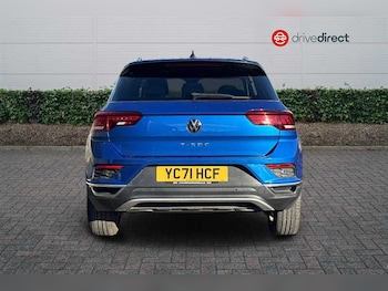 Used Volkswagen T-Roc 2021 for sale - 76774882: Photo