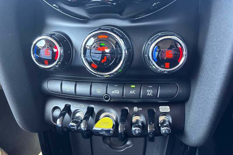 Used MINI Hatch 2021 for sale - 78207601: Photo 15