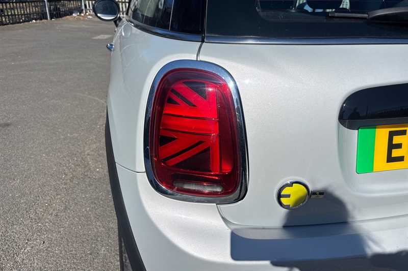 Used MINI Hatch 2021 for sale - 78207601: Photo 31