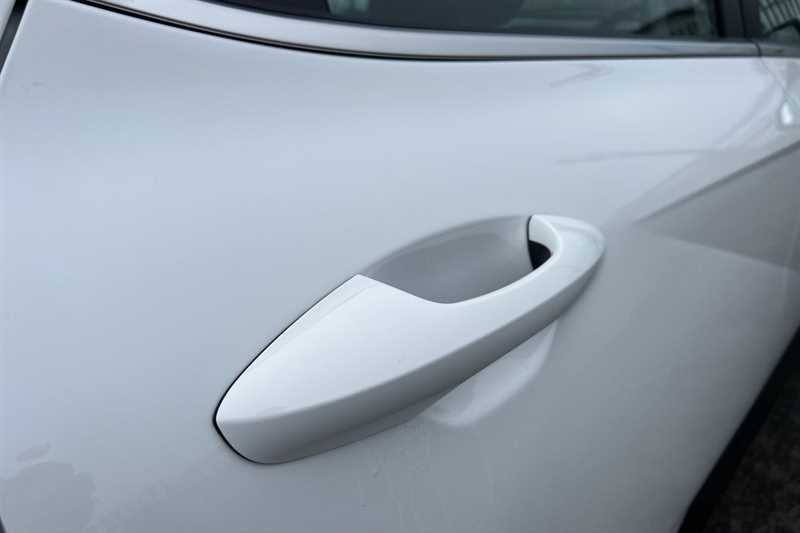 Used Hyundai KONA 2025 for sale - 76516805: Photo 33