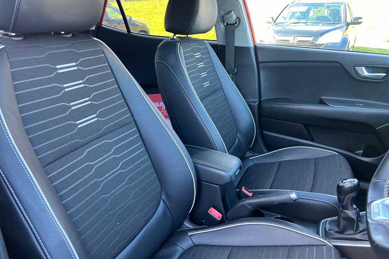 Used Kia Stonic 2021 for sale - 78207532: Photo 23