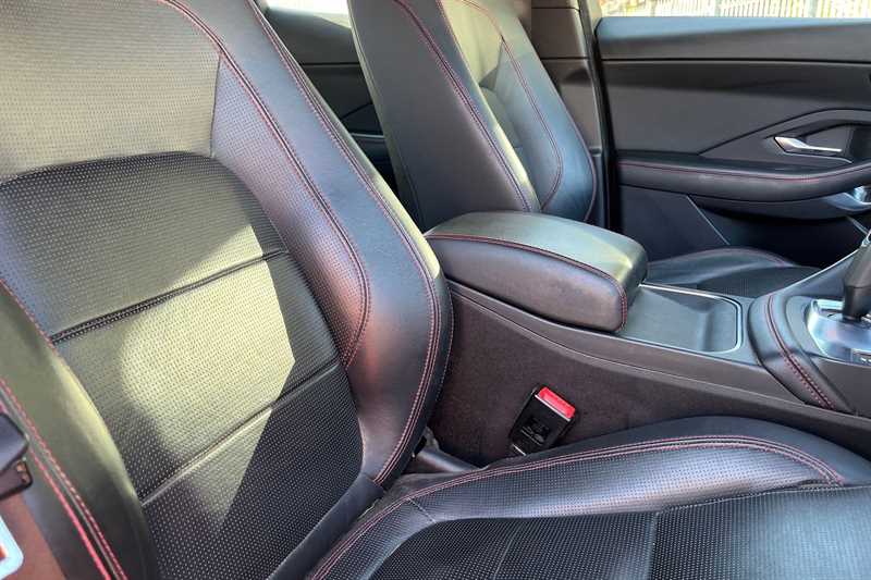 Used Jaguar E-Pace 2017 for sale - 76044708: Photo 23