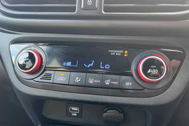 Used Hyundai i10 2022 for sale - 77295177: Photo 15