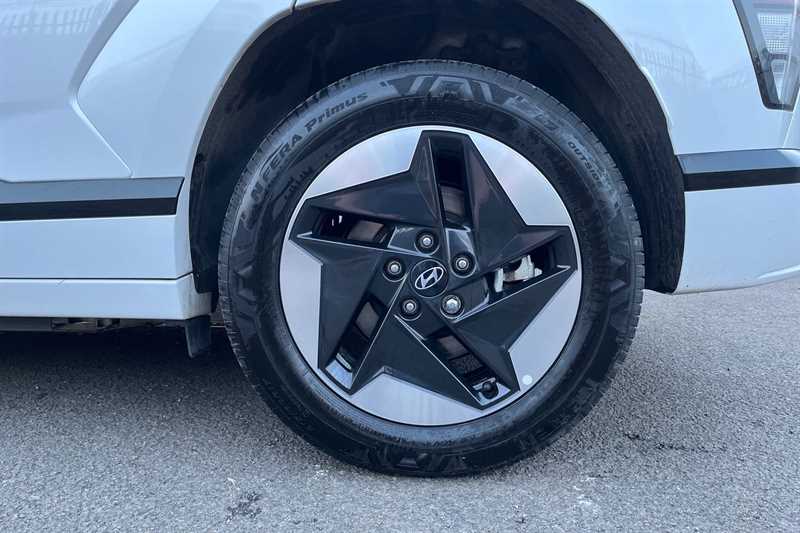 Used Hyundai KONA 2024 for sale - 77900508: Photo 11