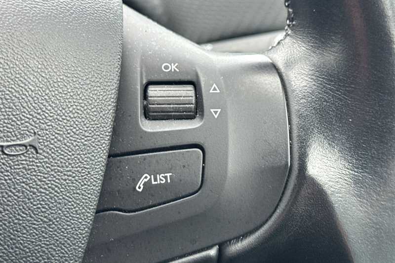 Used Peugeot 2008 2018 for sale - 77772539: Photo 22