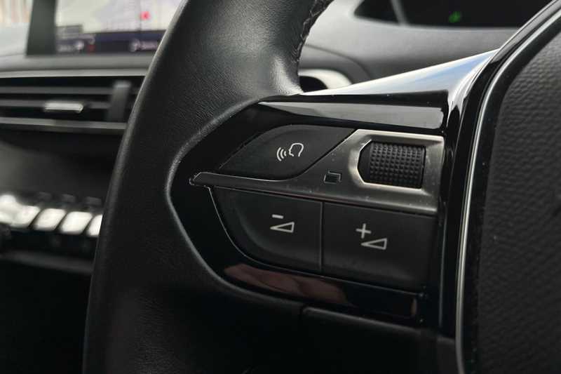 Used Peugeot 3008 2019 for sale - 77899866: Photo 21