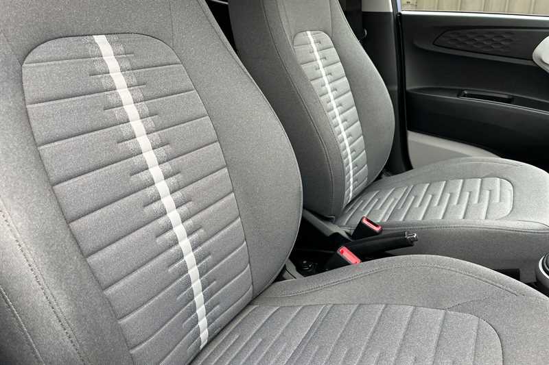 Used Hyundai i10 2023 for sale - 77309665: Photo 23